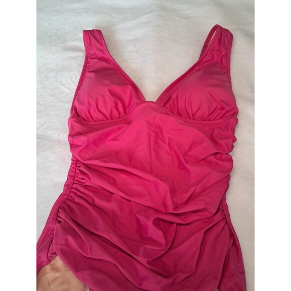 J.Crew Radiant Fuchsia Ruched One Piece Swimsuit Lined BC116 Size 4 - Picture 4 of 8